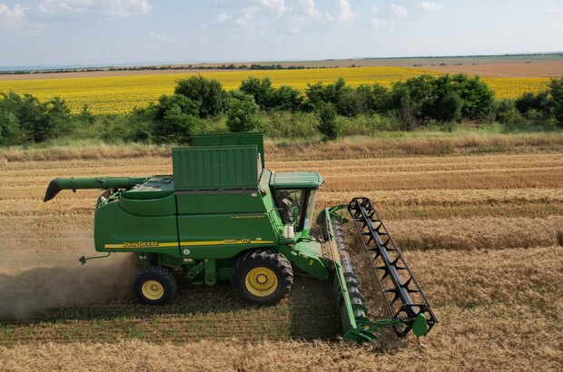 John Deere 9880i STS