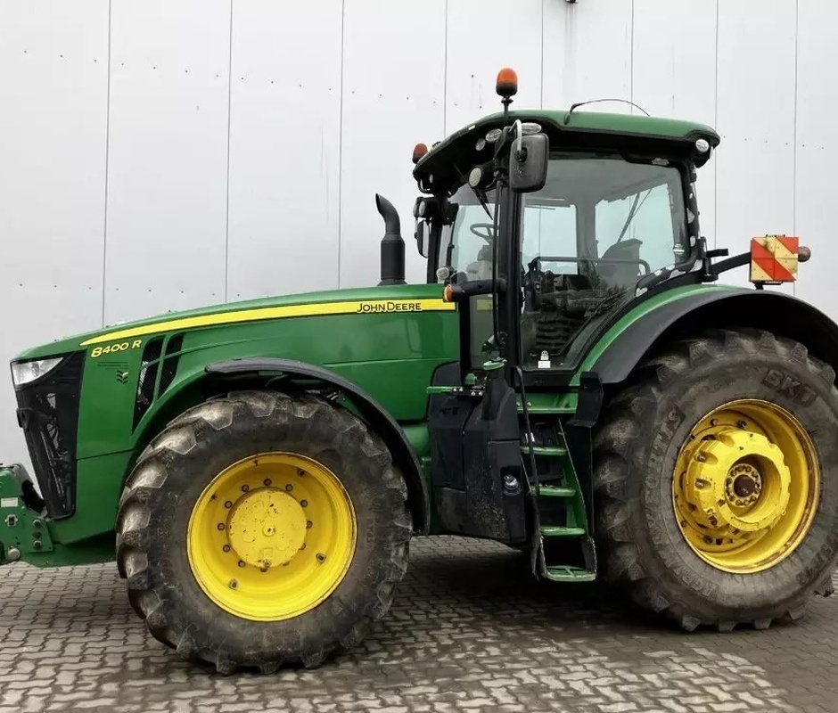 John Deere 8400R